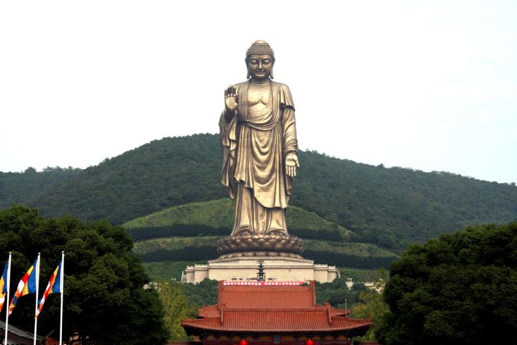 【華東】超級醇玩 靈山祈福：靈山大佛祈福、太子灣公園賞紅楓、南京中山陵、蘇州名園獅子林、 枕水人家烏鎮、打卡《三十而已》取景地楓涇古鎮、升級1晚五星豪華酒店、雙飛六天超值游